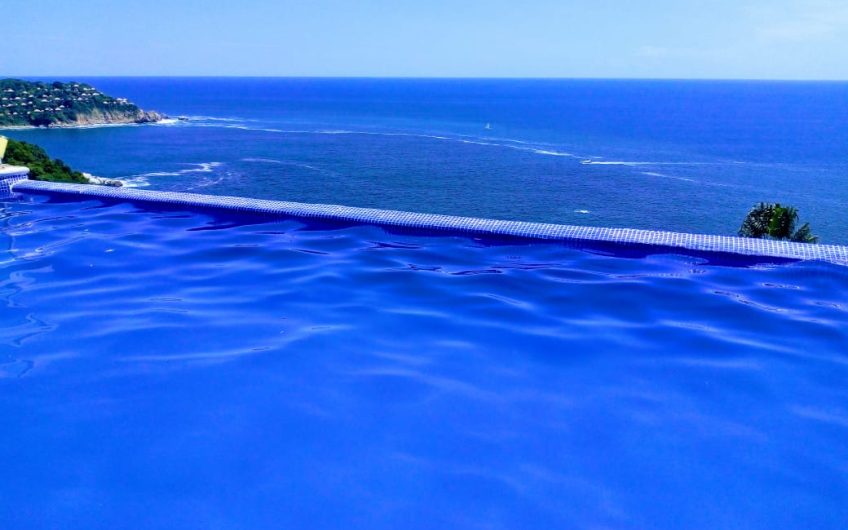 TERRENOS CON VISTA AL MAR